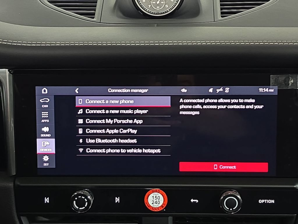 Certified 2025 Porsche Macan AWD/4WD image 17