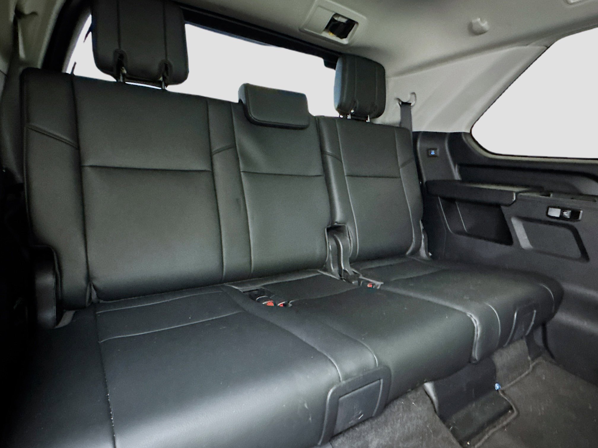 Used 2024 Toyota Sequoia SR5 w/ SR5 Premium Package image 20