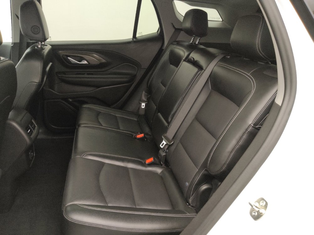 Used 2024 GMC Terrain SLT w/ LPO, Floor Liner Package image 18