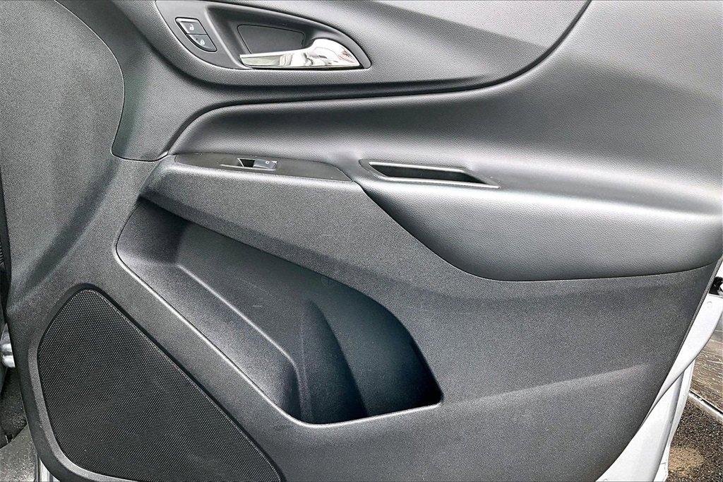 Used 2024 Chevrolet Equinox LT image 22