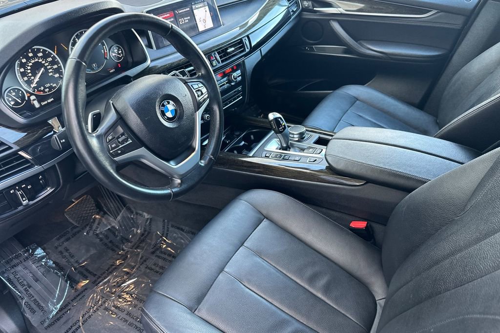 Used 2018 BMW X5 xDrive40e image 9