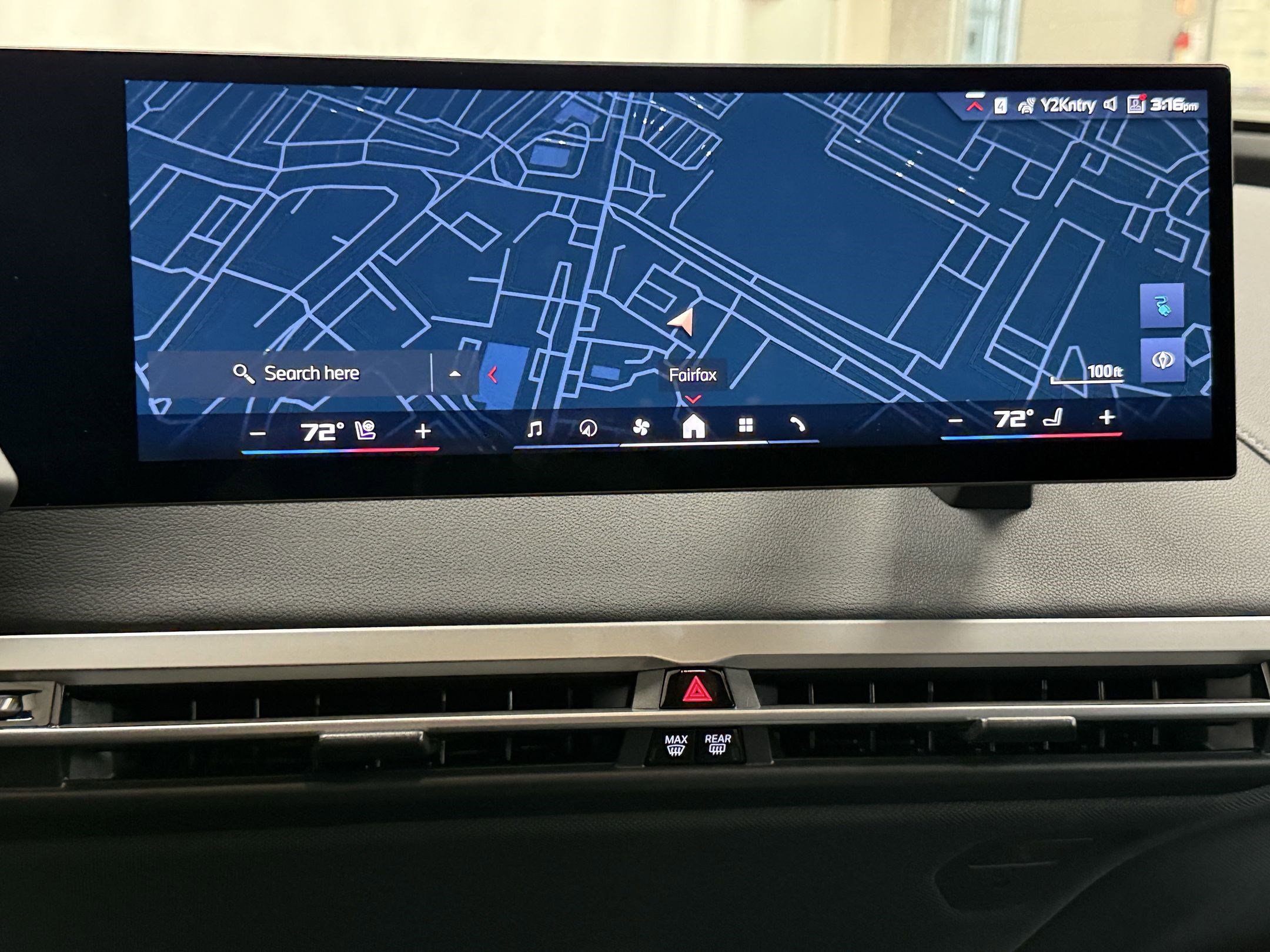 Used 2025 BMW iX M60 image 28