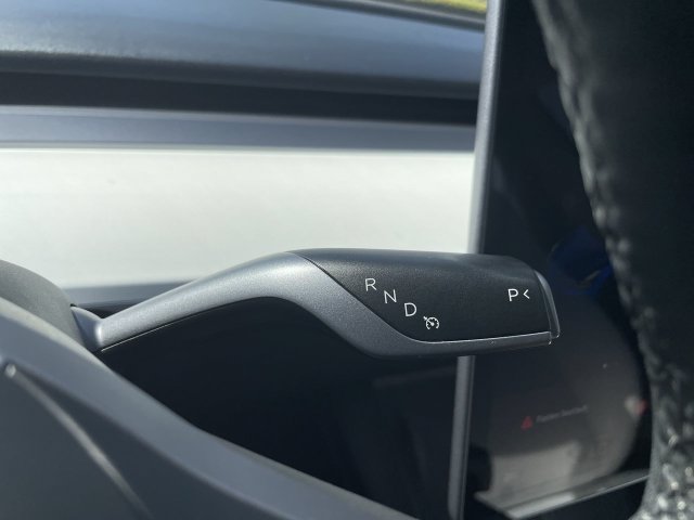 Used 2023 Tesla Model 3 Standard Range RWD image 16