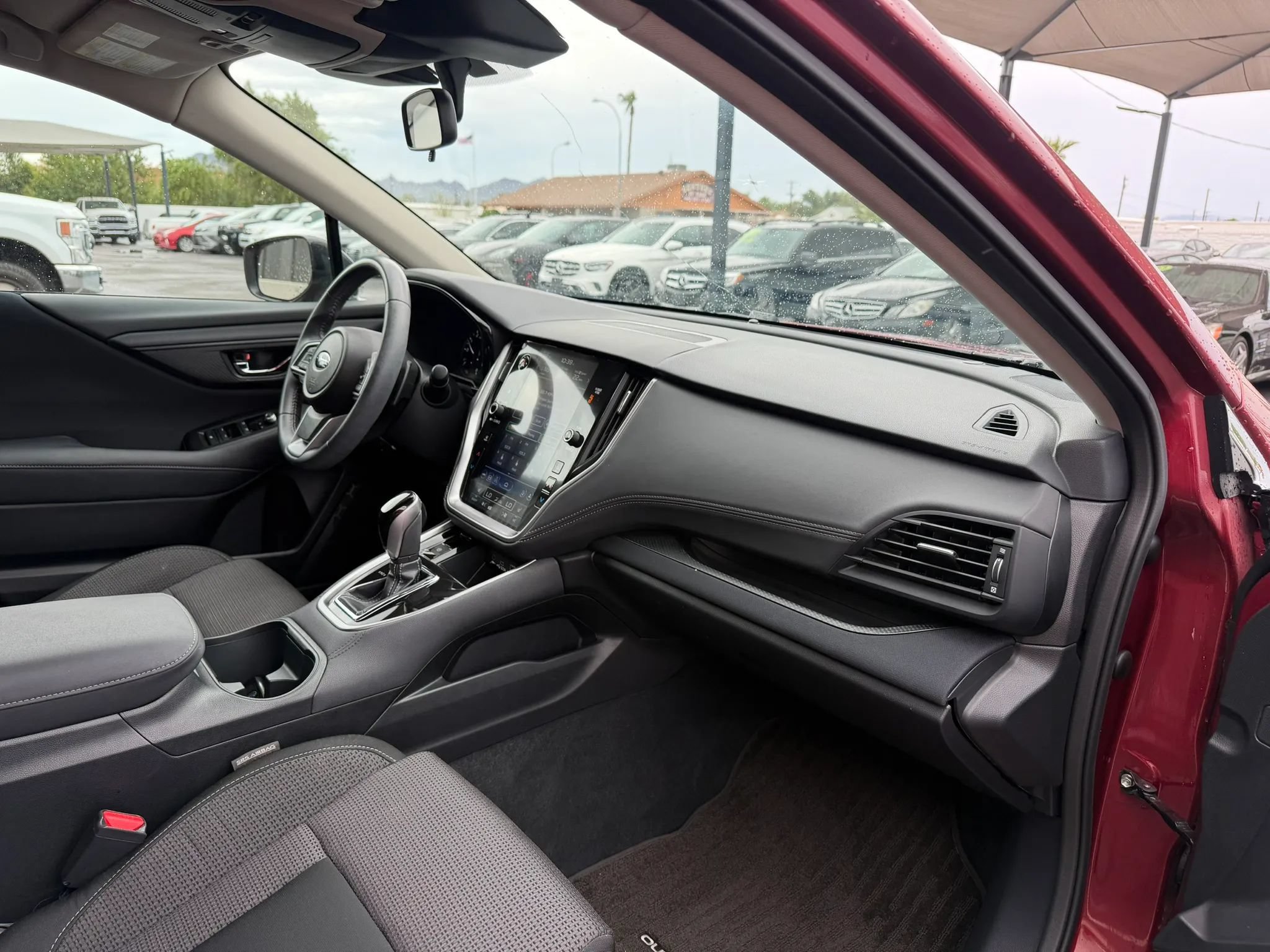 Used 2023 Subaru Outback Premium AWD/4WD image 31