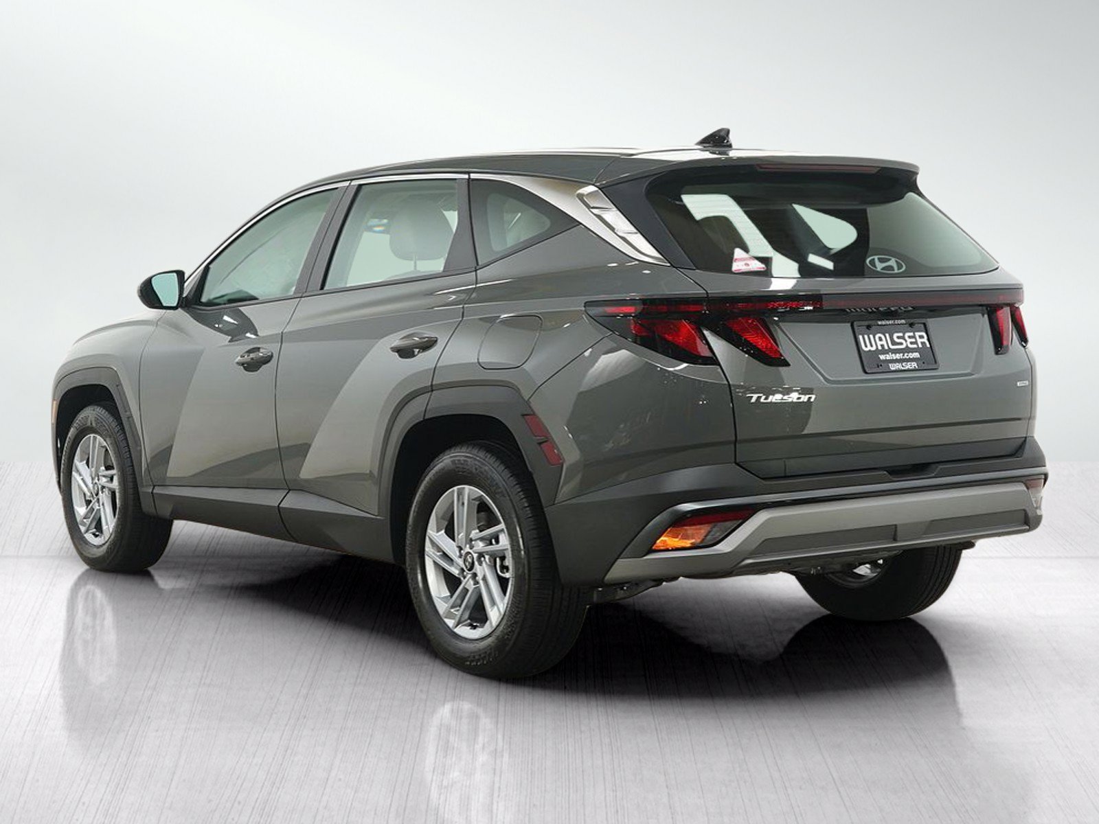 Used 2026 Hyundai Tucson SE AWD/4WD image 4