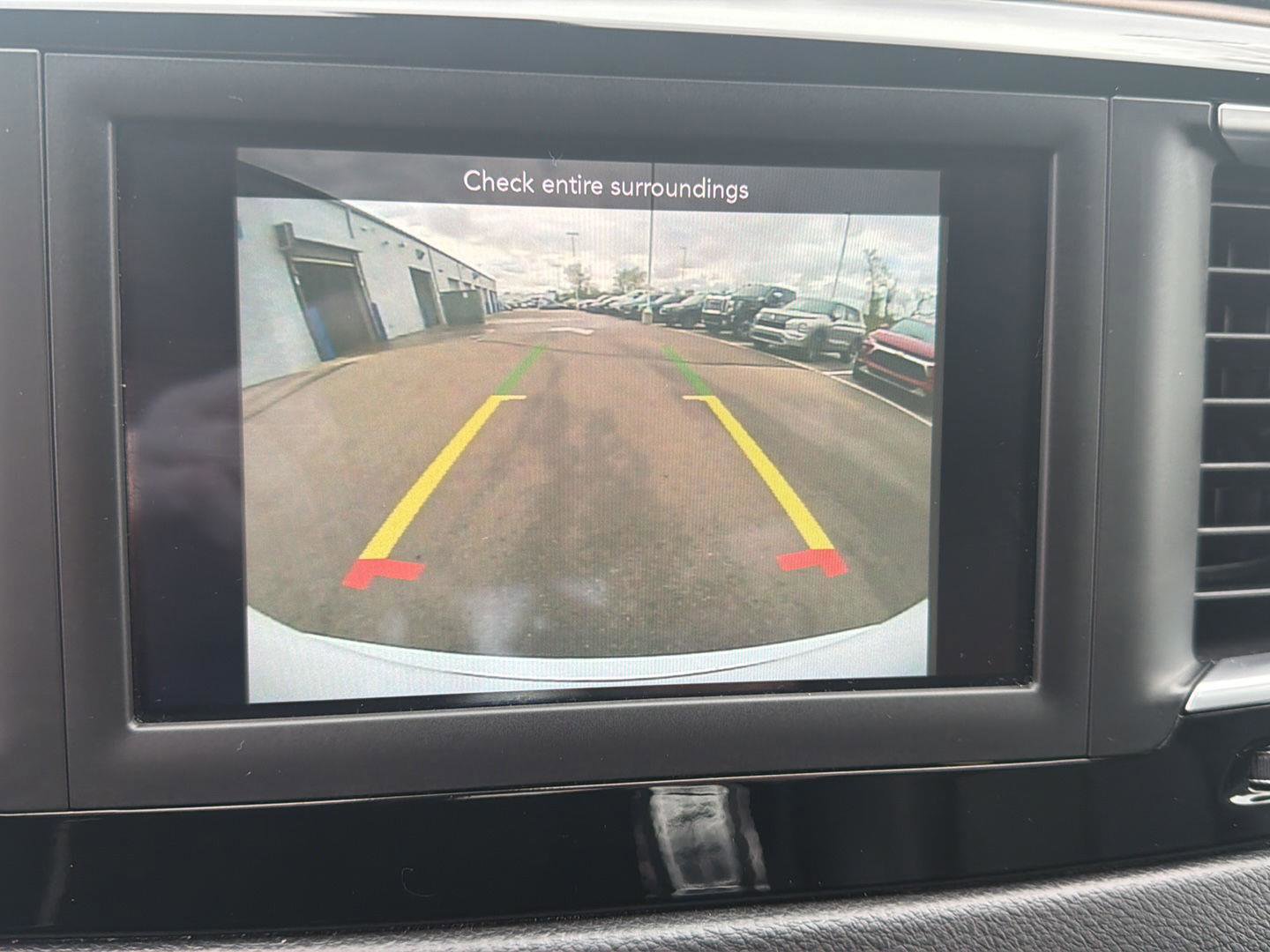 Used 2021 Chrysler Voyager Lxi FWD image 26