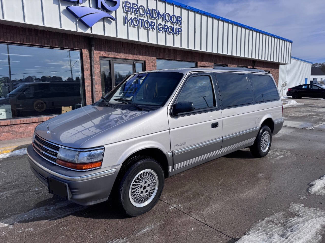 Used 1992 Plymouth Grand Voyager LE image 45