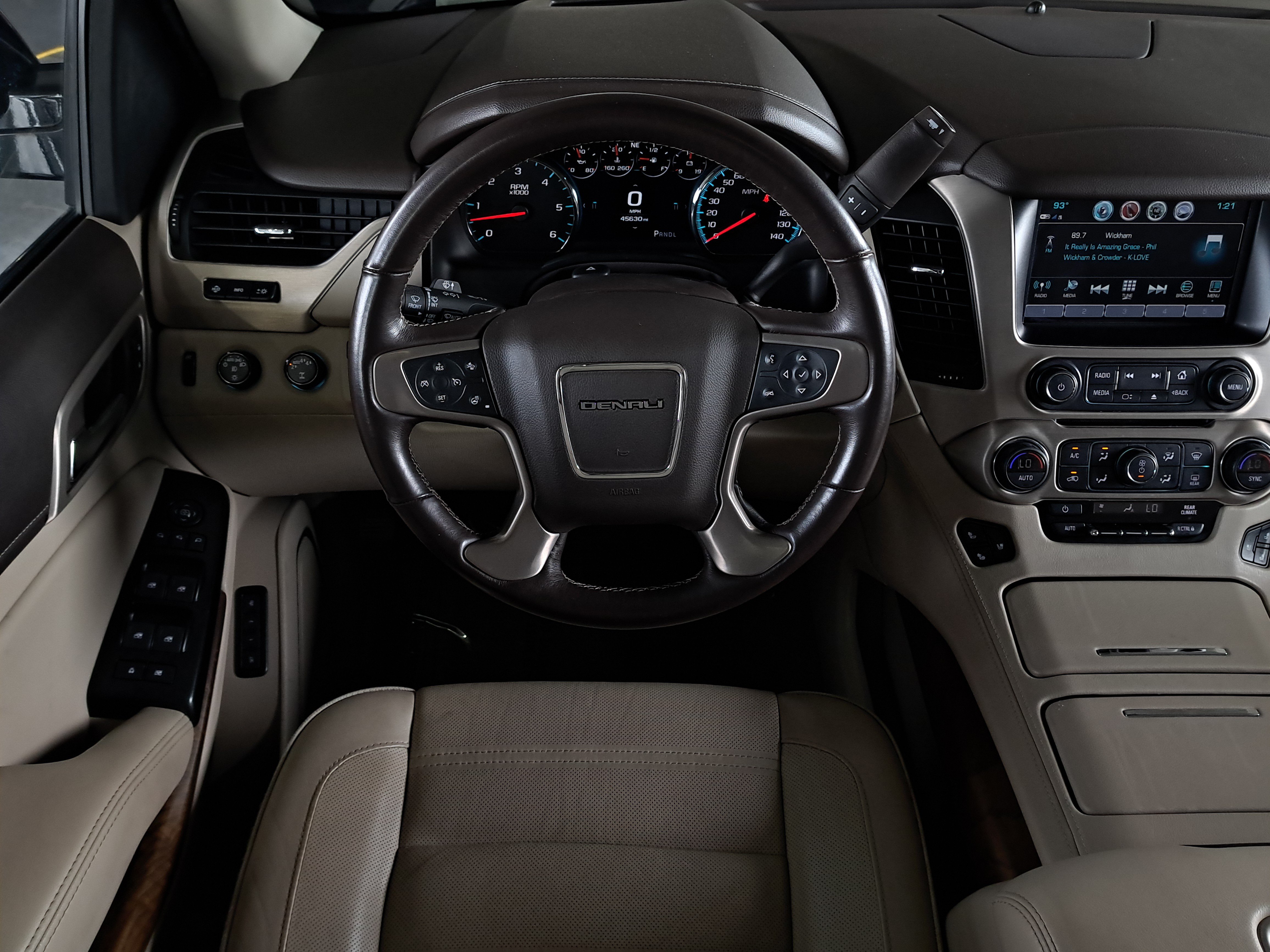 Used 2020 GMC Yukon Denali AWD/4WD image 13