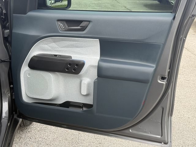 Used 2025 Ford Maverick XLT w/ XLT Luxury Package FWD image 36