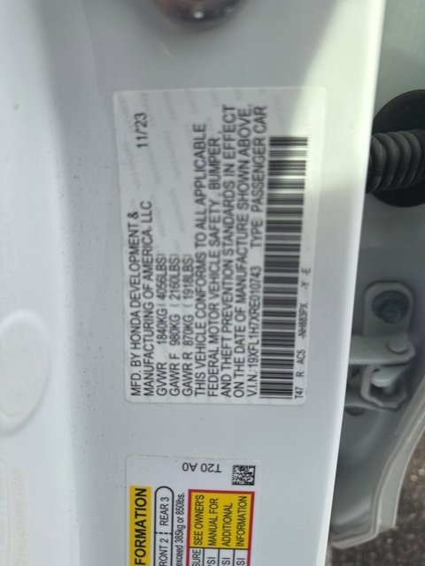 Used 2024 Honda Civic EX-L image 6