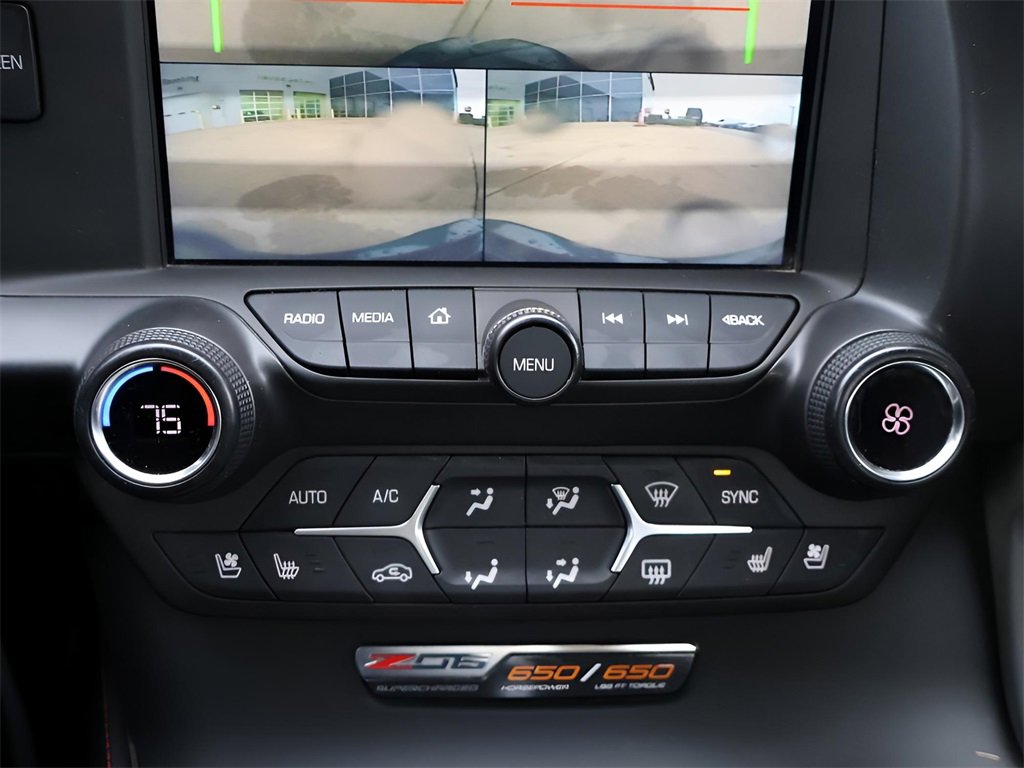 Used 2016 Chevrolet Corvette Z06 w/ 3LZ Preferred Equipment Group image 24