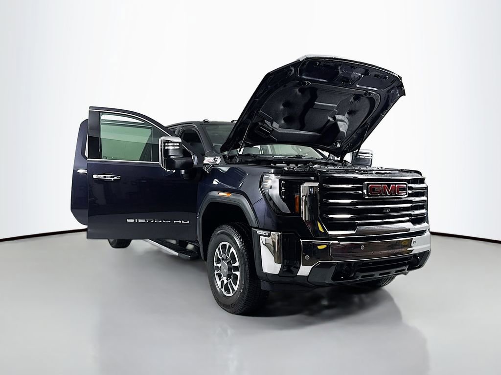 Used 2024 GMC Sierra 3500 SLT w/ SLT Convenience Package image 24