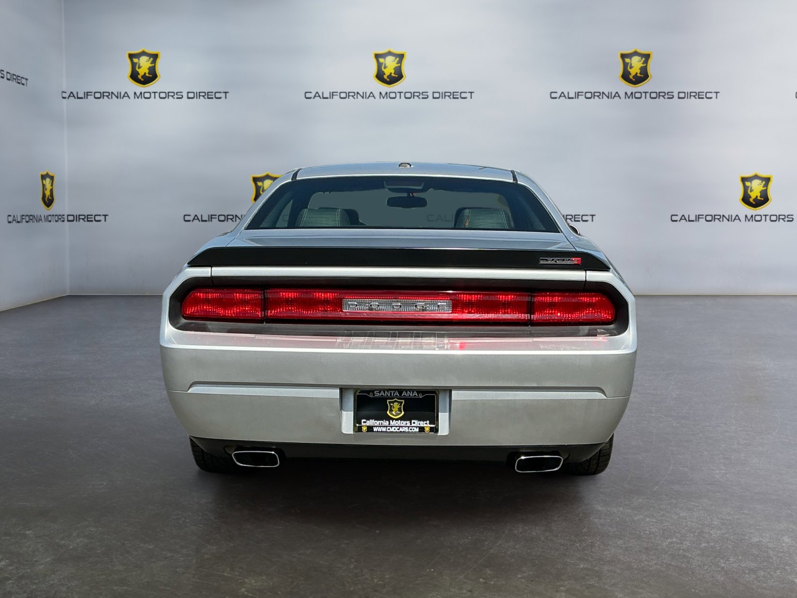 Used 2010 Dodge Challenger SRT8 w/ SRT Option Group II RWD image 6