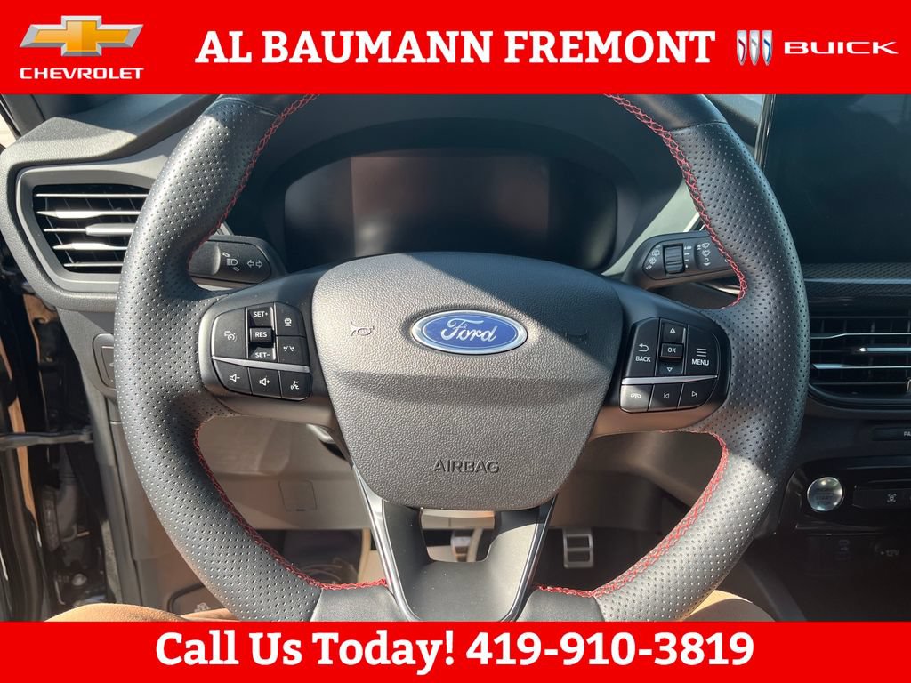 Used 2023 Ford Escape ST-Line w/ Tech Pack #1 FWD image 14
