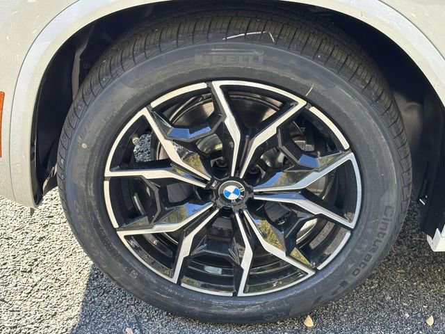 New 2025 BMW X4 xDrive30i w/ Premium Package image 7