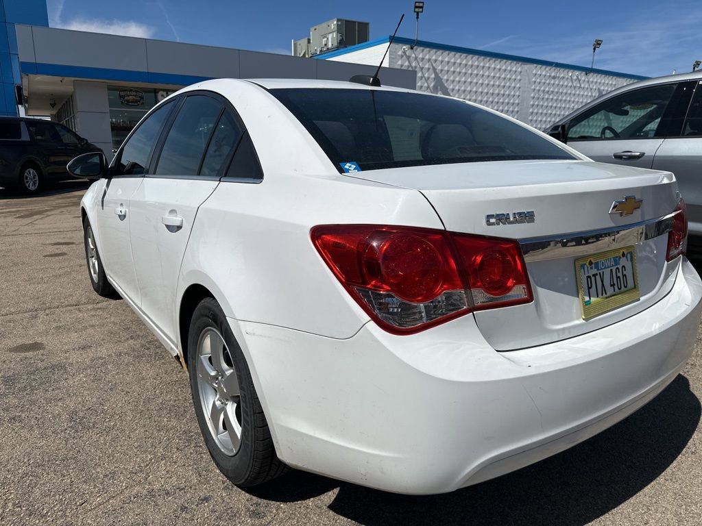 Used 2015 Chevrolet Cruze LT FWD image 3