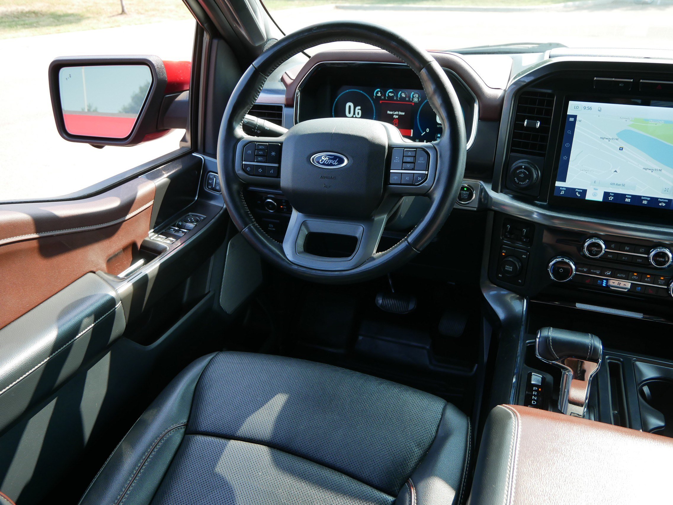 Used 2022 Ford F150 Lariat AWD/4WD image 9