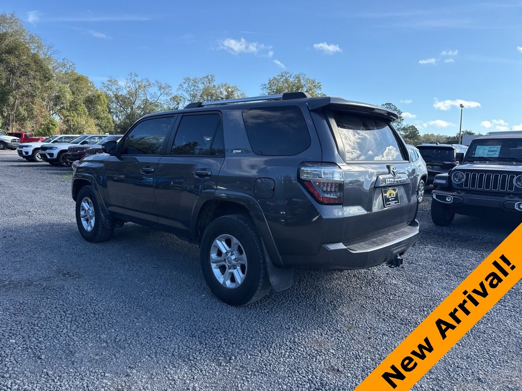 Used 2023 Toyota 4Runner SR5 Premium image 3
