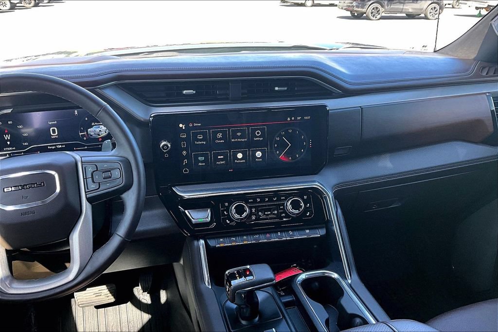 Used 2023 GMC Sierra 1500 Denali w/ Denali Reserve Package AWD/4WD image 6
