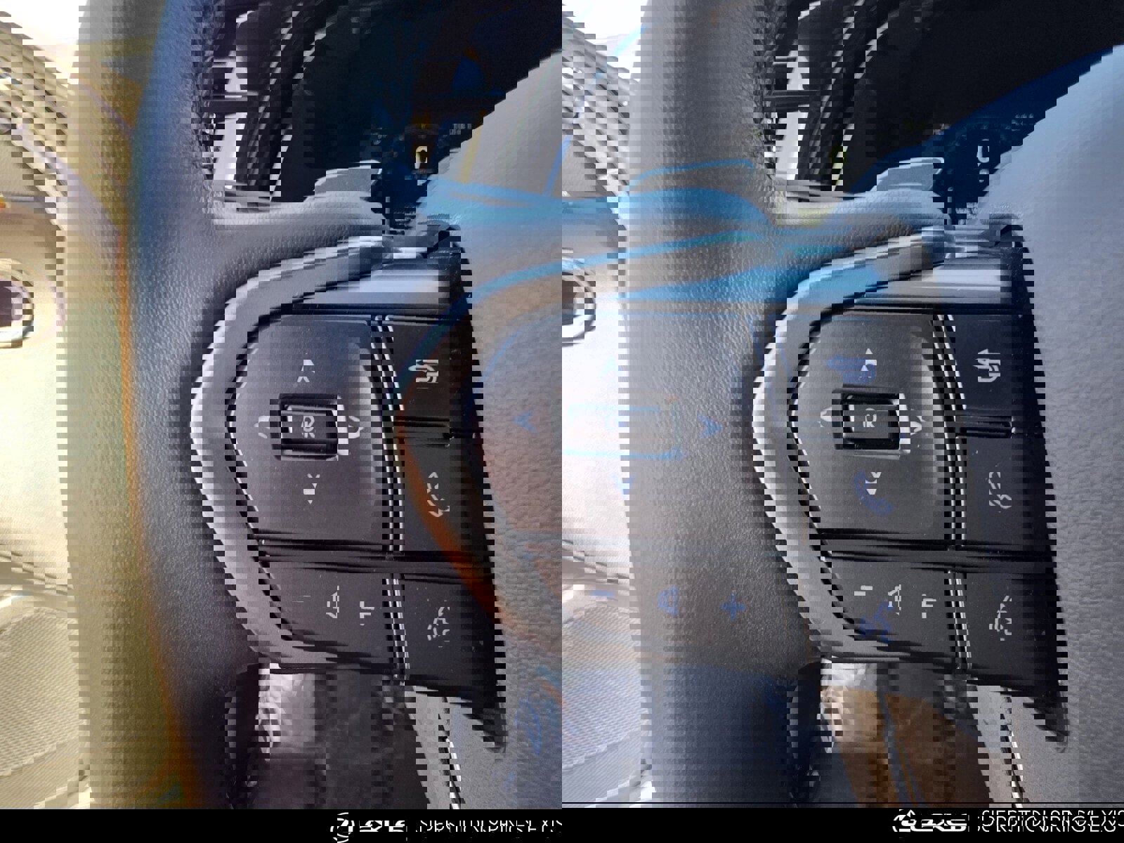 Certified 2025 Lexus RX 350 Premium image 24