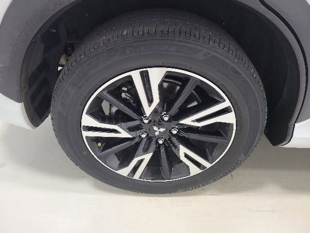 Used 2024 Mitsubishi Eclipse Cross SEL AWD/4WD image 36