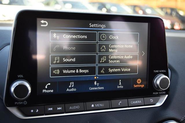 New 2025 Nissan Sentra SV image 14