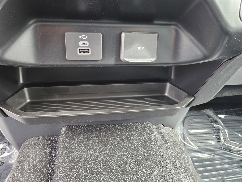 New 2026 Ford F250 XL image 19