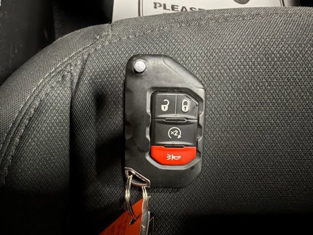 Used 2021 Jeep Wrangler Unlimited Sport image 37