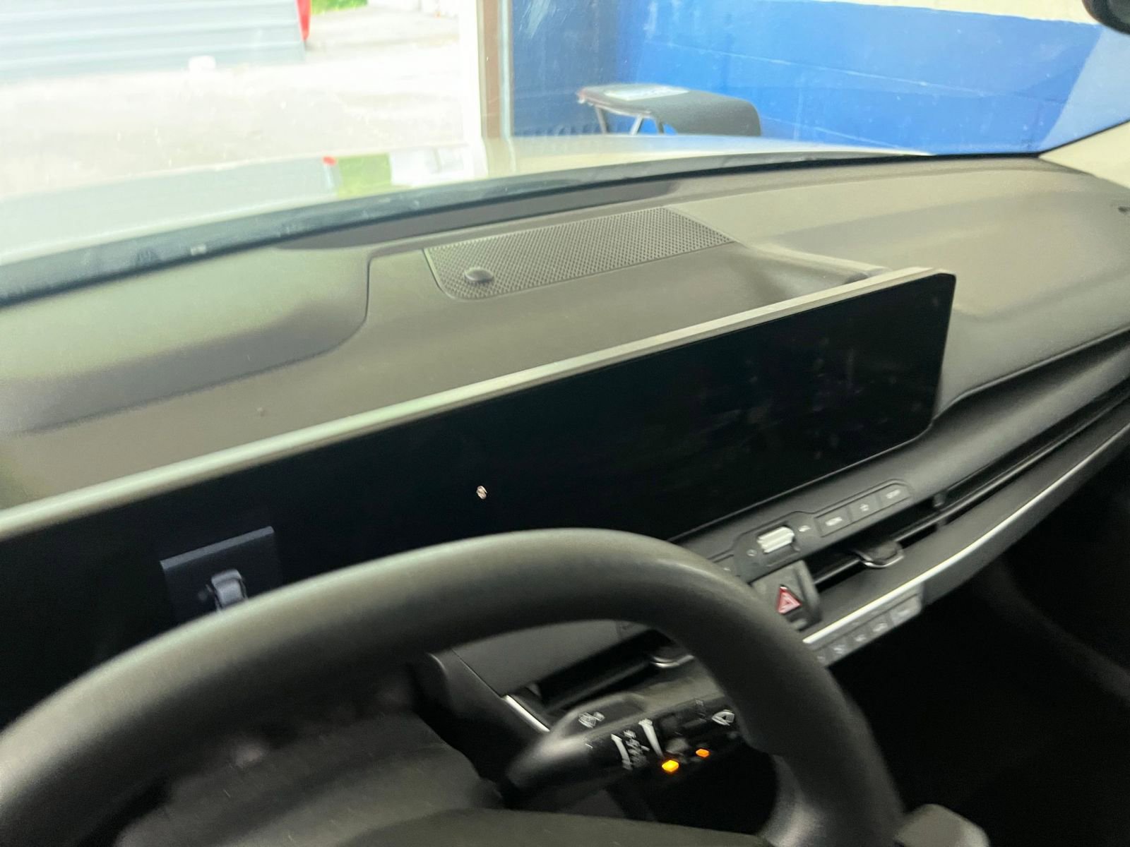 Used 2025 Kia K4 FWD image 17