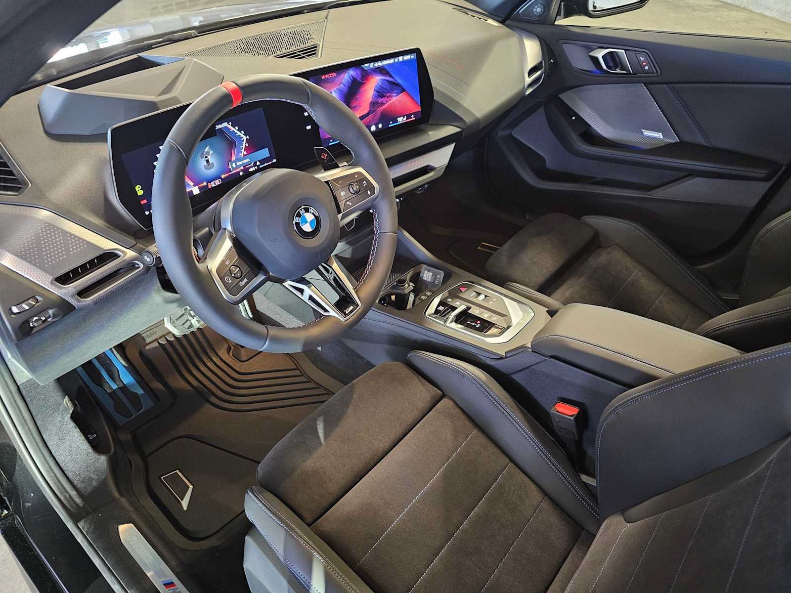 New 2026 BMW M235i xDrive w/ M Performance Package AWD/4WD image 2