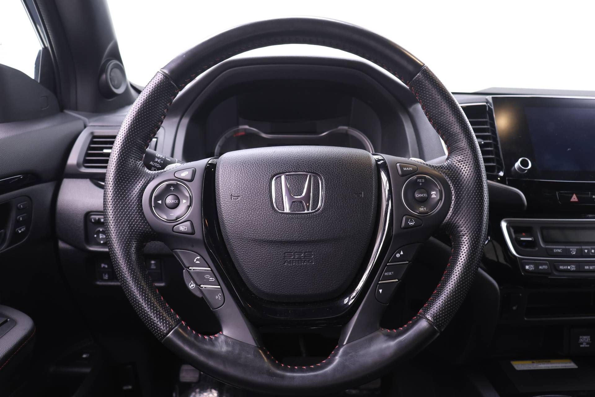 Certified 2023 Honda Ridgeline Black Edition image 13