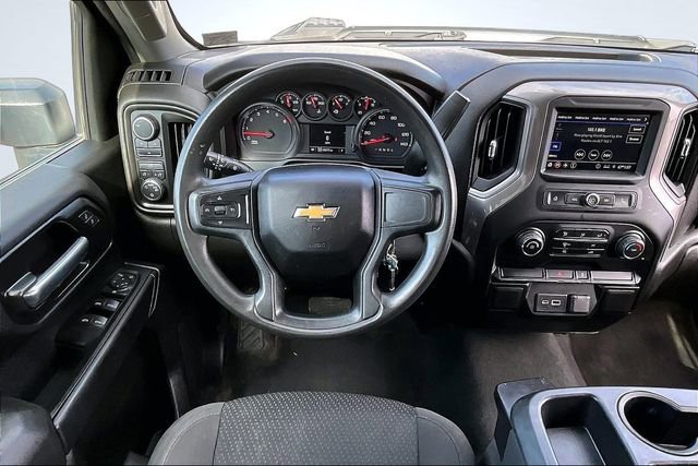 Used 2023 Chevrolet Silverado 2500 Custom w/ Infotainment Package image 9