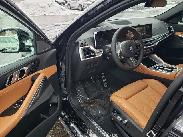 New 2026 BMW X6 xDrive40i w/ Climate Comfort Package image 9