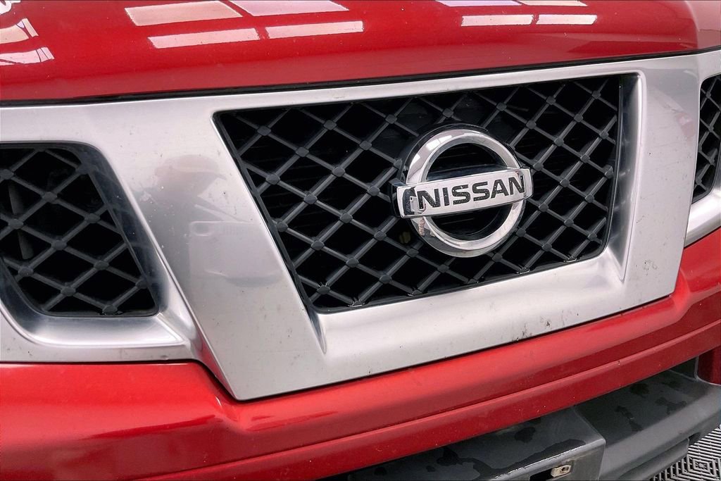 Used 2014 Nissan Frontier PRO-4X image 18
