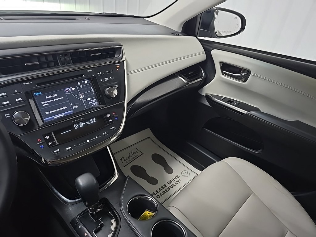 Used 2018 Toyota Avalon Touring w/ Carpet Mat Package FWD image 26
