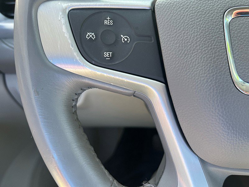 Used 2017 GMC Acadia SLE AWD/4WD image 33