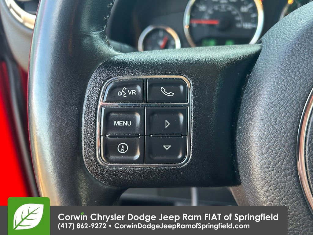 Used 2018 Jeep Wrangler Rubicon w/ Connectivity Group AWD/4WD image 11