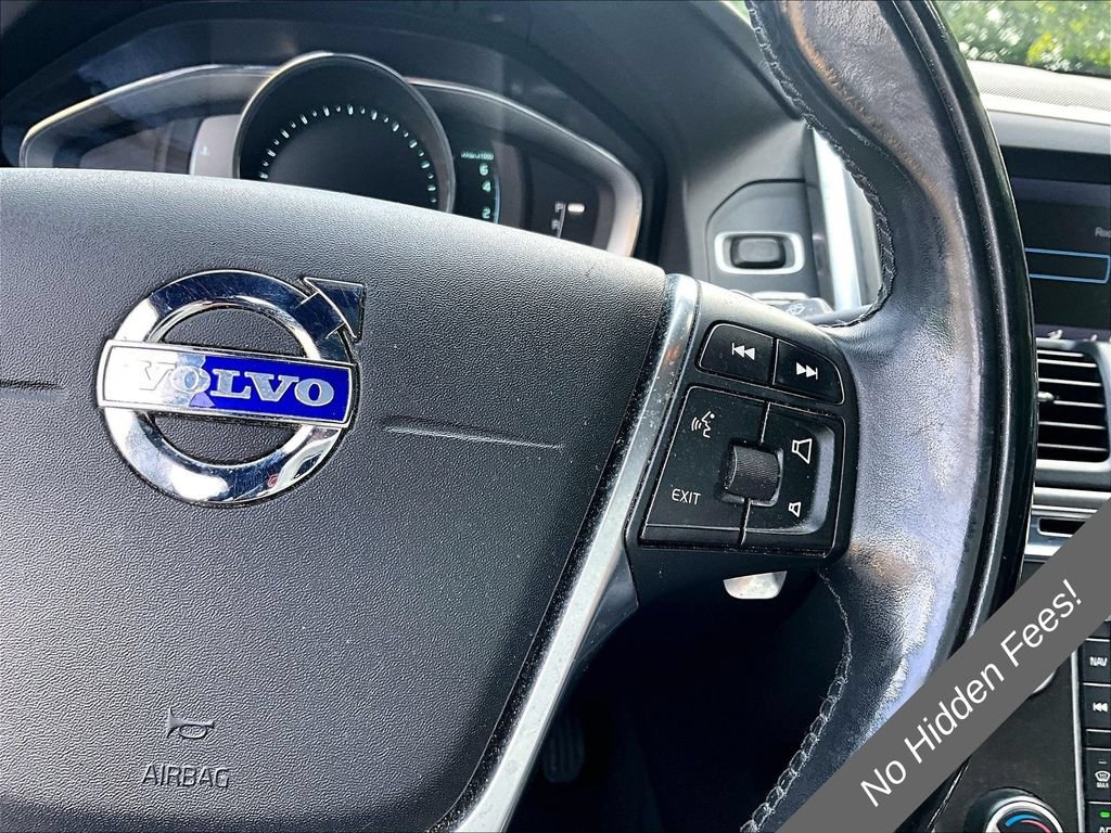 Used 2015 Volvo XC60 T6 Platinum AWD/4WD image 17