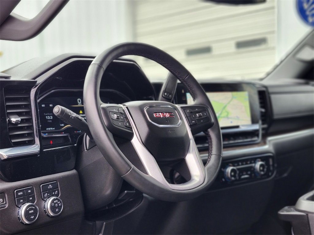 Used 2023 GMC Sierra 1500 Elevation image 17