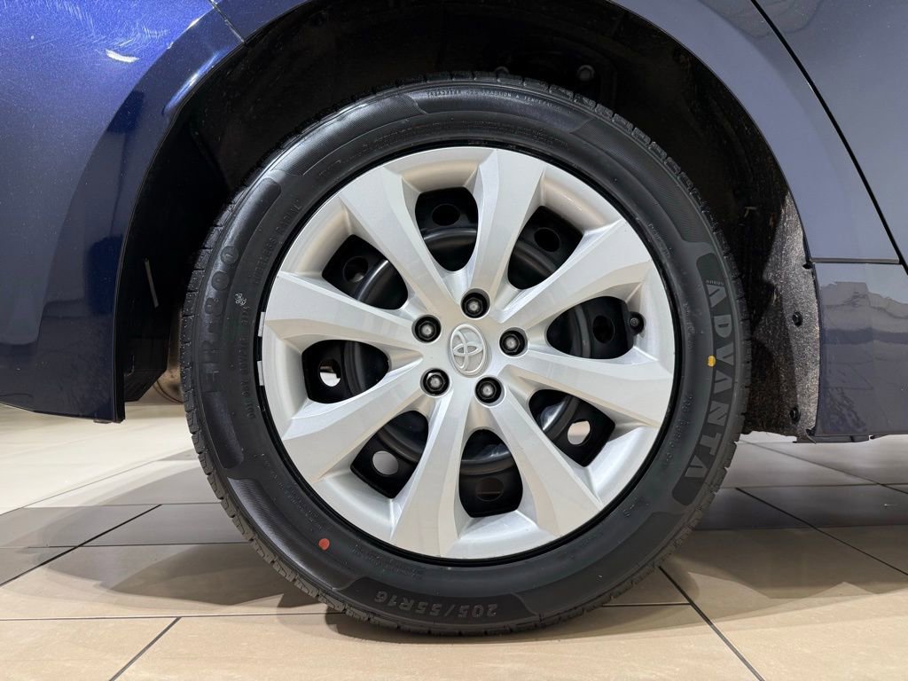 Certified 2024 Toyota Corolla LE FWD image 9
