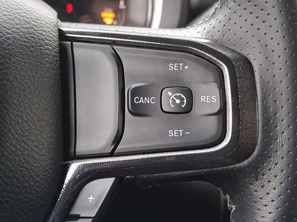 Used 2024 RAM 2500 Rebel w/ Towing Technology Group image 18