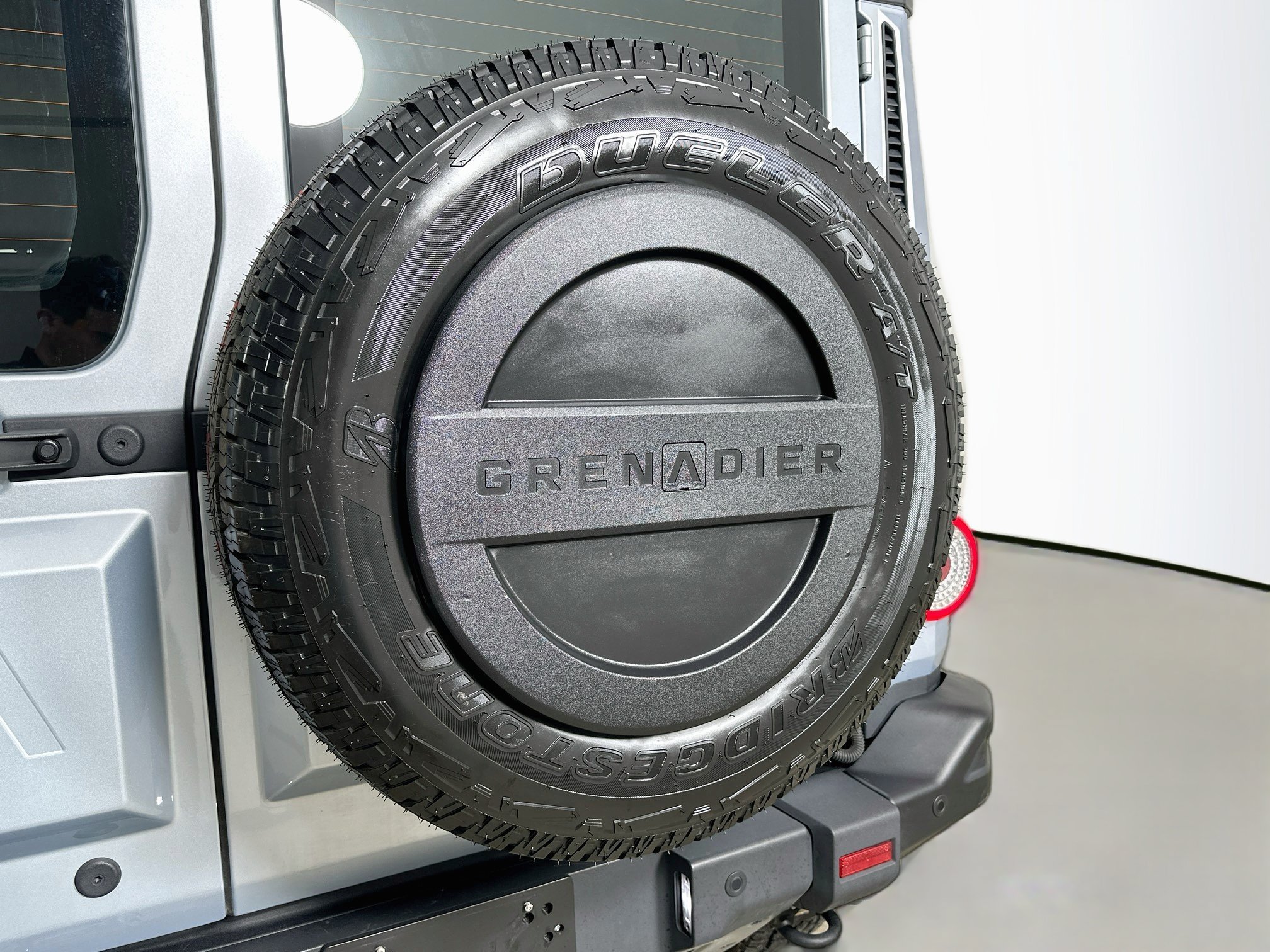 Used 2024 INEOS Grenadier Station Wagon AWD/4WD image 39