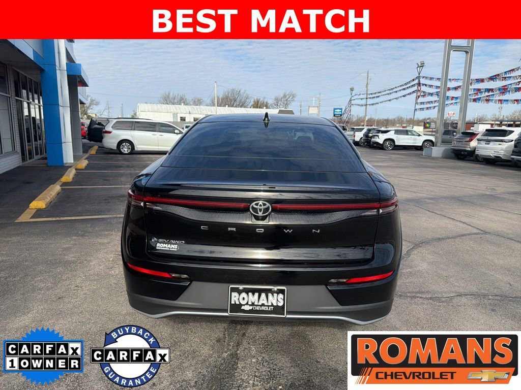 Used 2024 Toyota Crown image 4