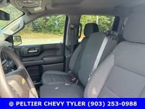 Used 2023 Chevrolet Silverado 1500 Custom image 17