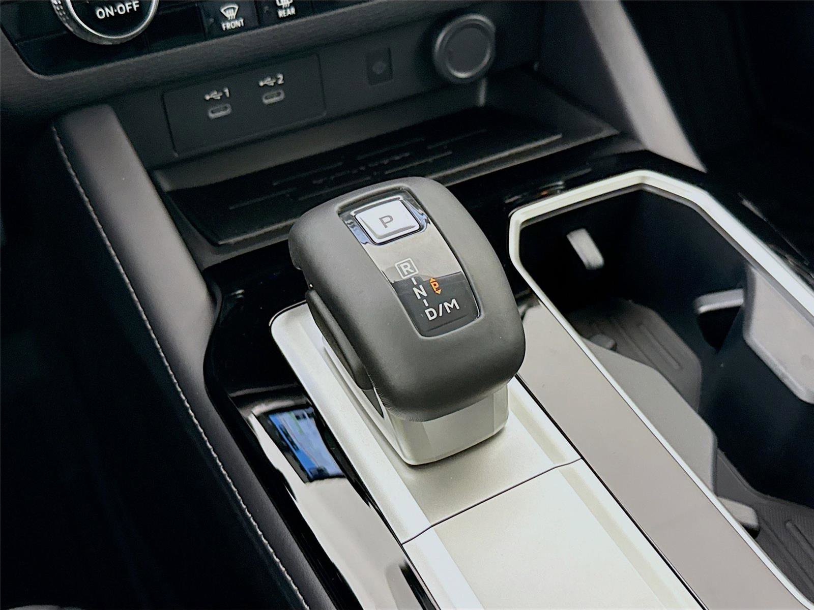 New 2026 Mitsubishi Outlander SE image 17