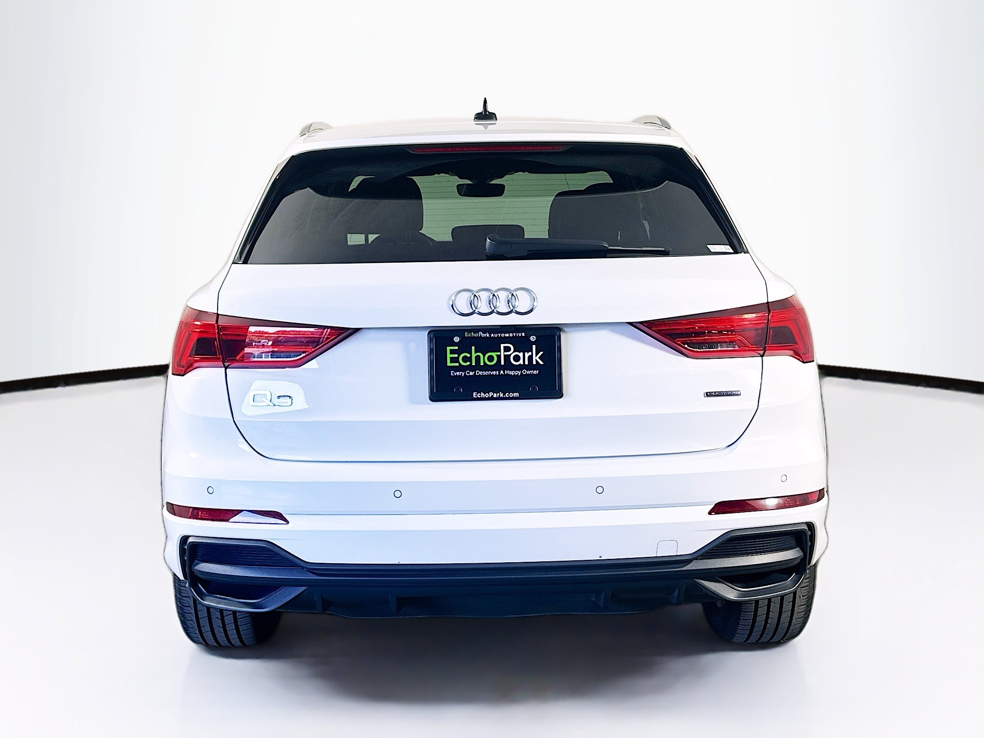 Used 2025 Audi Q3 2.0T Premium AWD/4WD image 7