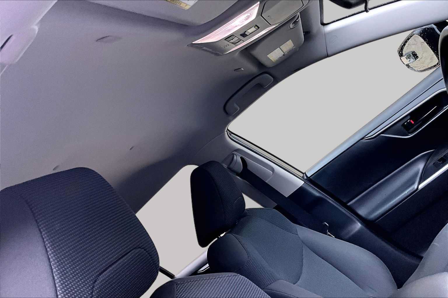 Certified 2023 Toyota RAV4 LE FWD image 14