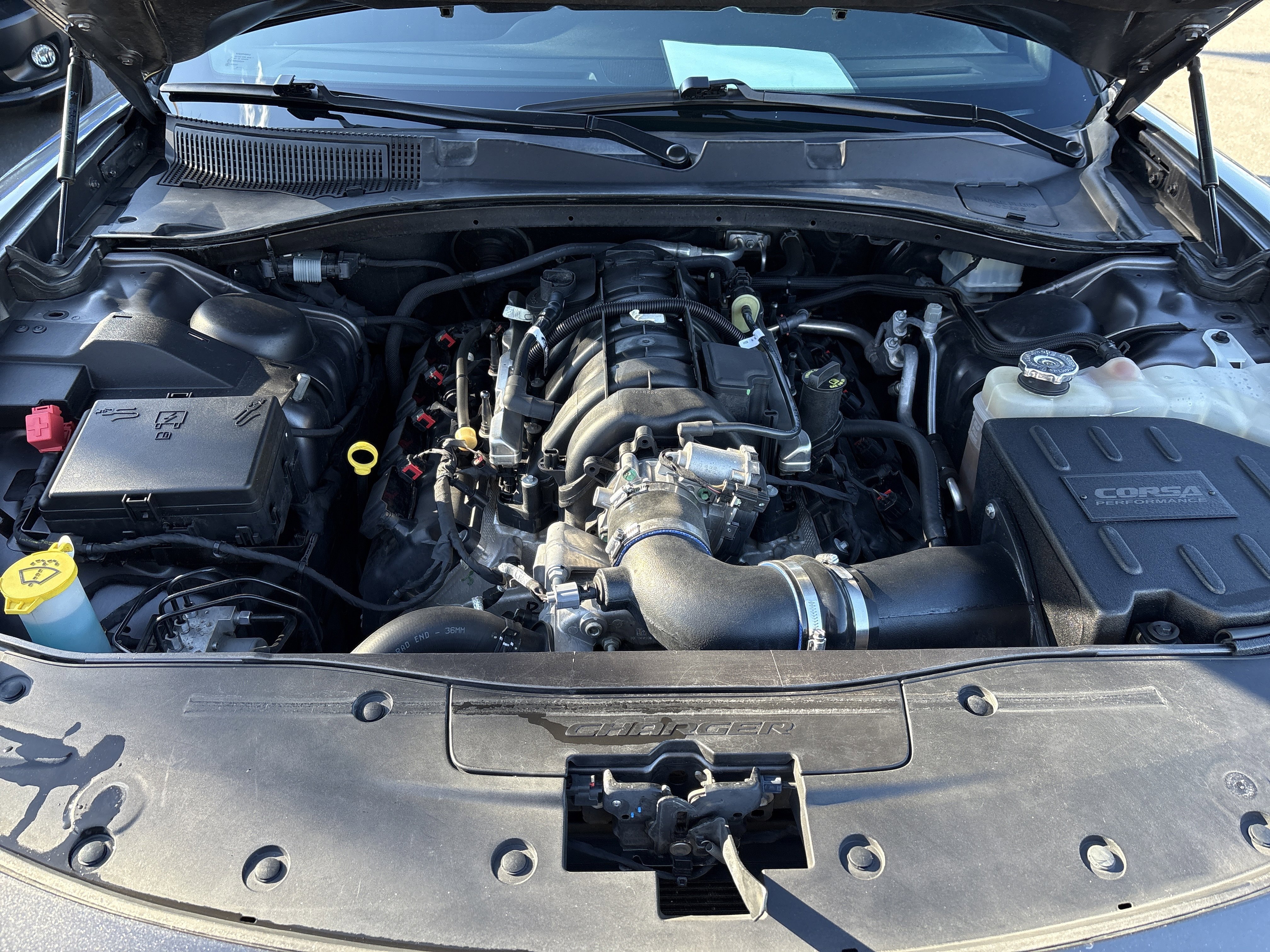 Used 2020 Dodge Charger R/T w/ Blacktop Package image 35