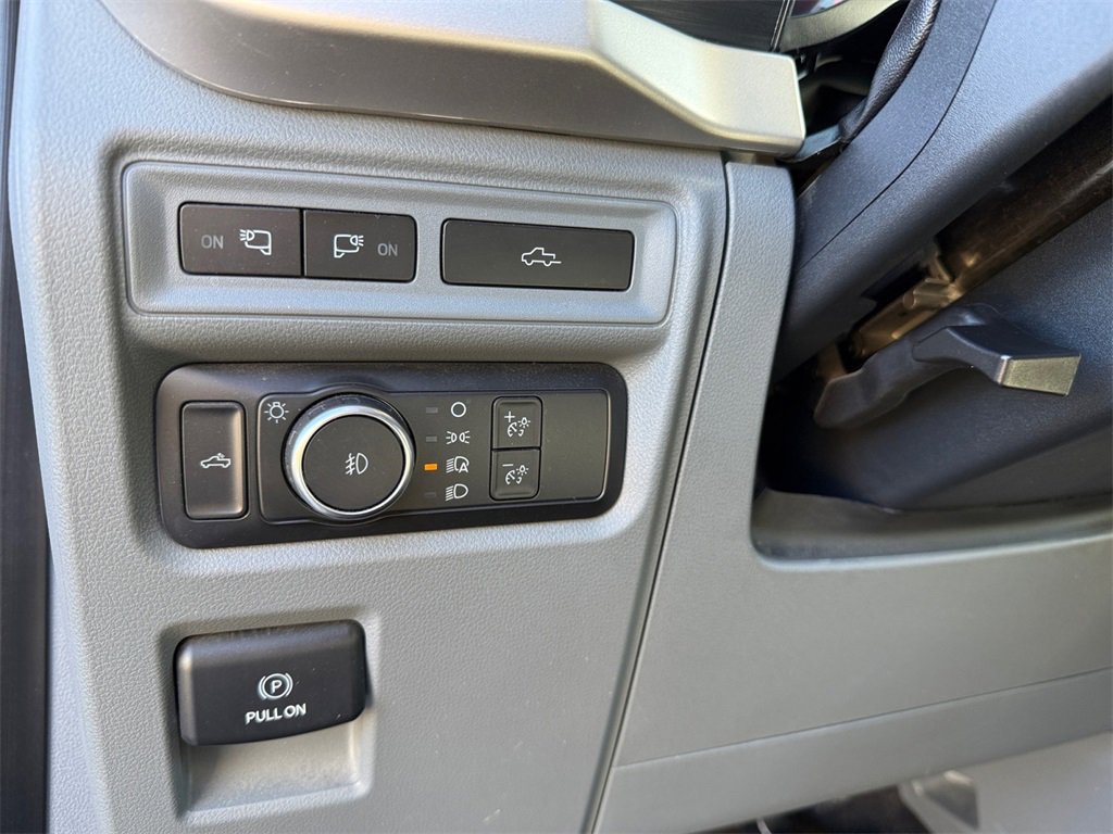 Certified 2021 Ford F150 XLT w/ Equipment Group 302A High image 17