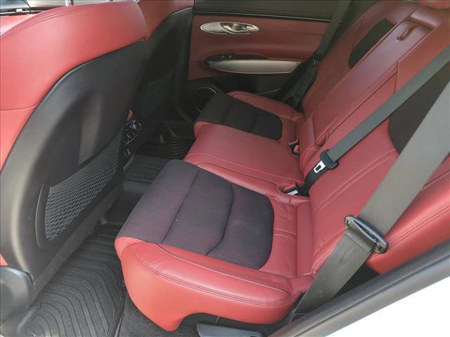 Used 2023 Genesis GV70 2.5T w/ Sport Prestige Package image 13